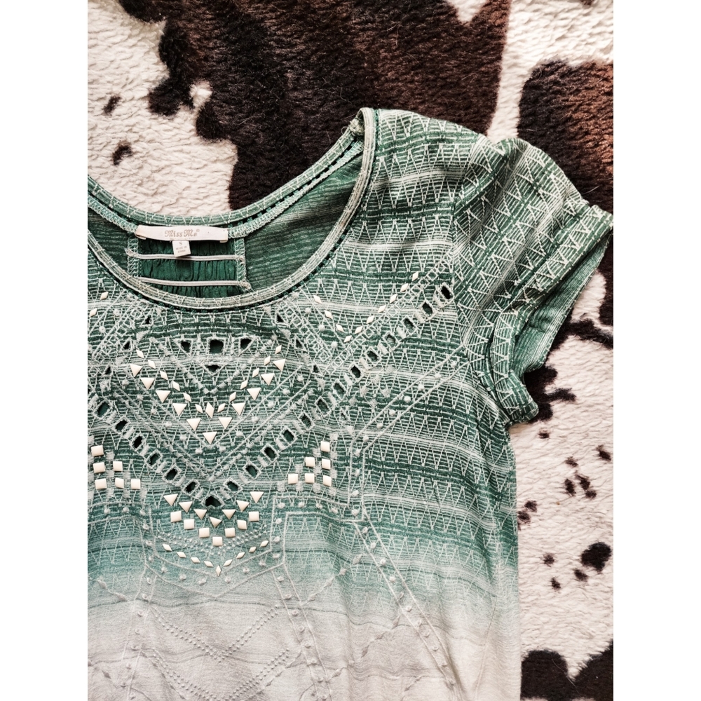 Miss Me Green and White Short Sleeve Top